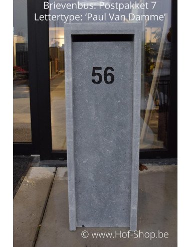 Gravure : numéro de maison sur la boîte aux lettres