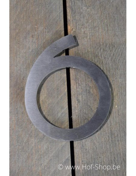Numéro 6 avec espaceurs - acier inoxydable de 13 cm de haut (numéro de maison 'Rio' KatoDesign)