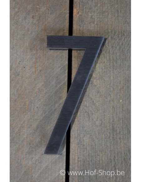 Numéro 7 avec espaceurs - acier inoxydable de 13 cm de haut (numéro de maison 'Rio' KatoDesign)