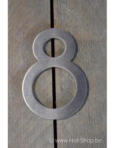 Numéro 8 avec espaceurs - acier inoxydable de 13 cm de haut (numéro de maison 'Rio' KatoDesign)