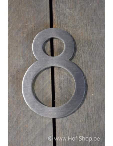 Numéro 8 avec espaceurs - acier inoxydable de 13 cm de haut (numéro de maison 'Rio' KatoDesign)
