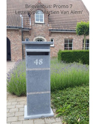 Gravure: nummer op brievenbus