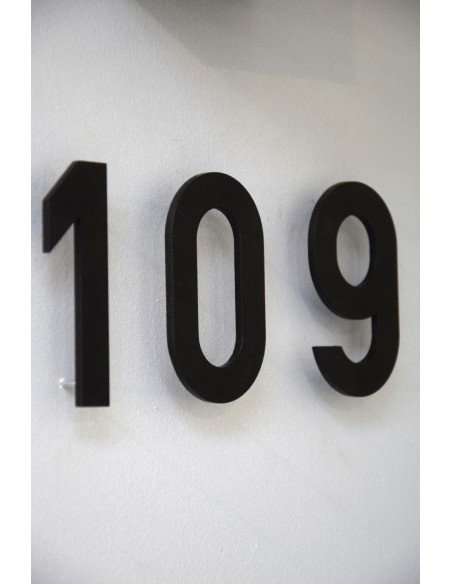 Lettre C aluminium noir (10 cm de hauteur, 4 mm d’épaisseur) - numéro Entrada Range