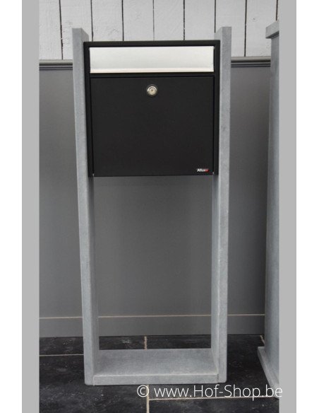 Antwerpen - Boîte aux lettres VASP en pierre bleue