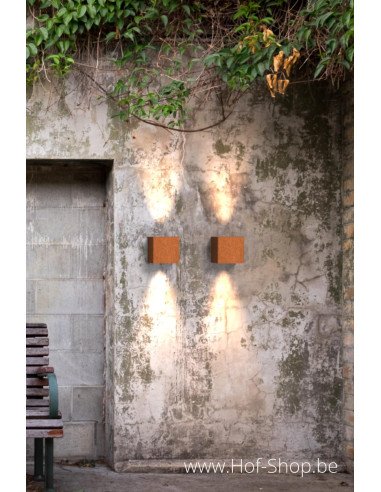 Applique Cube 100 en acier Corten - Éclairage de jardin GARDD