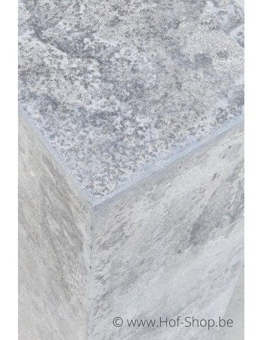 Guéridon 15 x 15 x 90 cm - colonne en pierre bleue