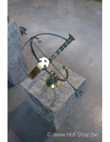 Guéridon 40 x 40 x 40 cm - colonne en pierre bleue