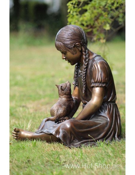 Meisje met poes - bronzen beeld (B854)