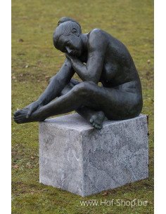 Femme nue endormie - statue en bronze (B1092)