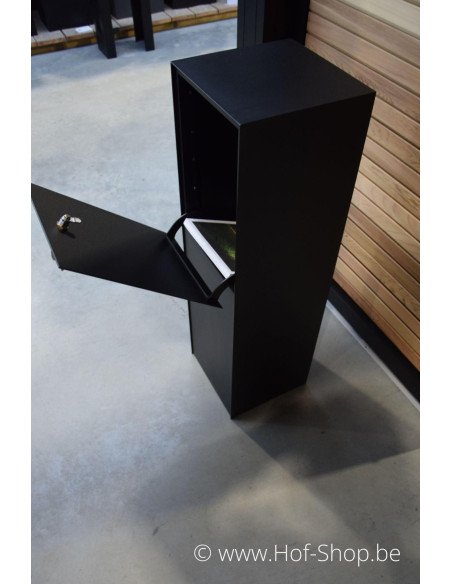 Antero met klep zwart - Larob brievenbus aluminium