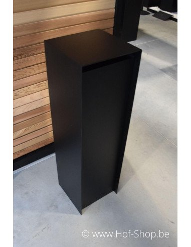 Antero zonder klep met pakketvak RAL 9005- Larob pakketbus aluminium