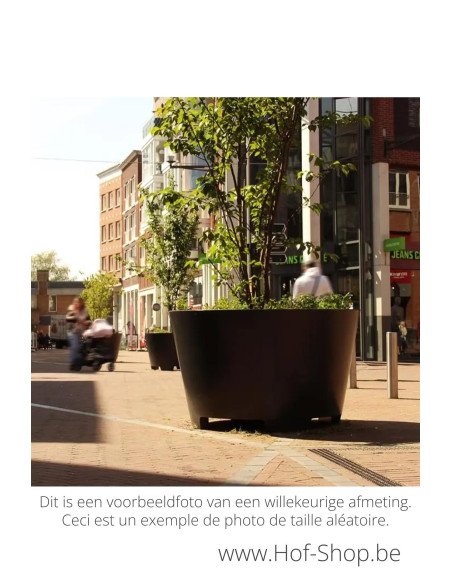 Conic met poten 150 x 80 cm - Adezz Plantenbak in aluminium