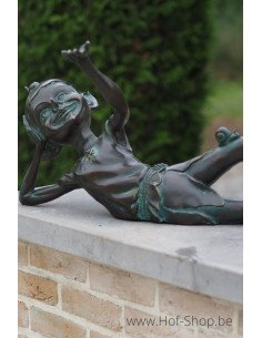 Lutin couché - statue en bronze (AN1336BR-V)