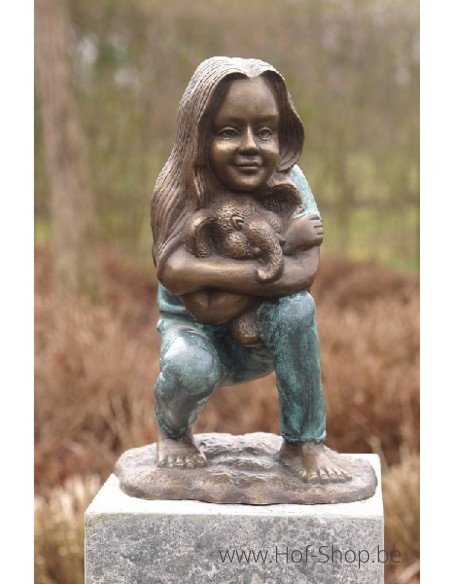 Meisje met olifant - bronzen beeld (AN1968BR-V)