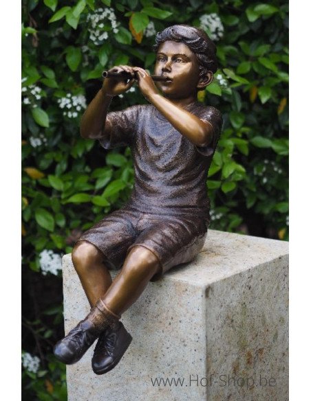 Jongen met fluit - bronzen beeld (B1229)