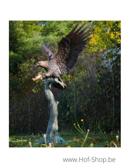 Aigle sur tronc d'arbre - statue en bronze (B1243)
