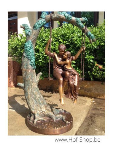 couple sur balançoire - statue en bronze (B1268)