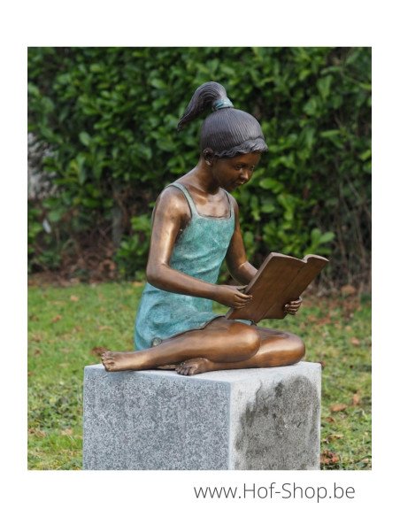 Fille qui lire - statue en bronze (B07206)
