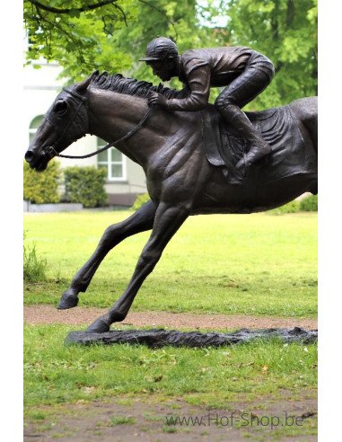 Grote jockey op paard - bronzen beeld (B47198)