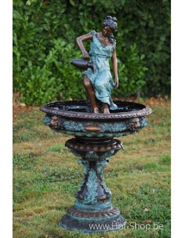Fontein vrouw met kruik - bronzen beeld (B52290)