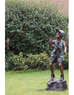 Pêcheur sur rocher - statue en bronze (B57160)