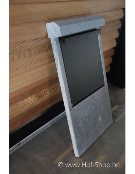 Fente d'insertion avec rabat type petit - pierre bleue