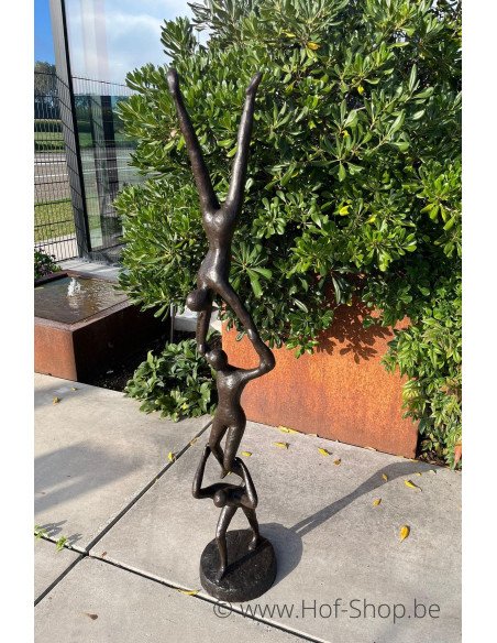 Drie acrobaten - bronzen beeld (B91172)