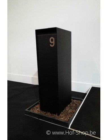 Nexus Medium RAL 9005 - pakketbus aluminium