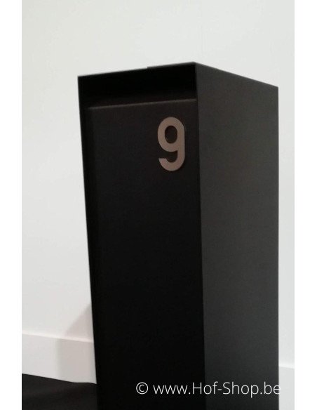 Nexus Medium RAL 9005 - pakketbus aluminium