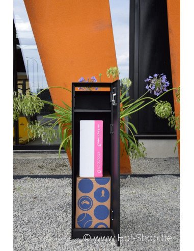 Nexus Medium RAL 9005 - pakketbus aluminium