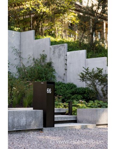 Nexus Medium RAL 9005 - eSafe pakketbus aluminium