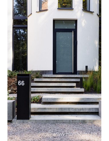 BEURSMODEL Nexus Medium RAL 9005 - eSafe pakketbus aluminium