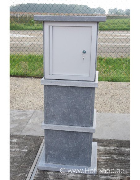M-Box C - boîte aux lettres en pierre bleue