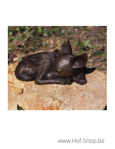 Slapend hertenkalf - bronzen beeld ( BS0482B)
