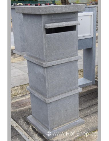 Pamplona - brievenbus arduin