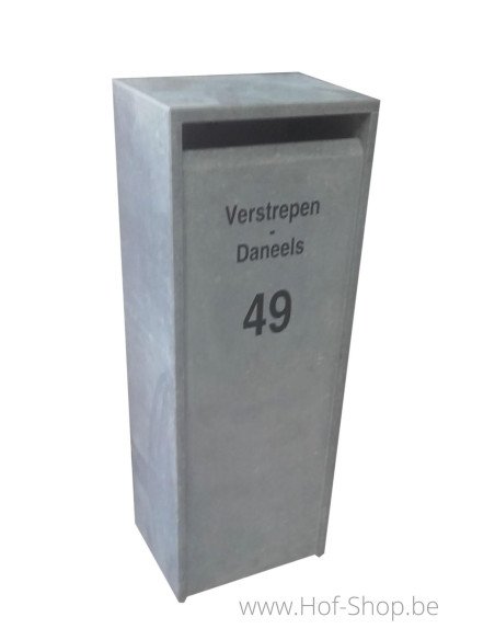 Gravure: nummer en naam op brievenbus