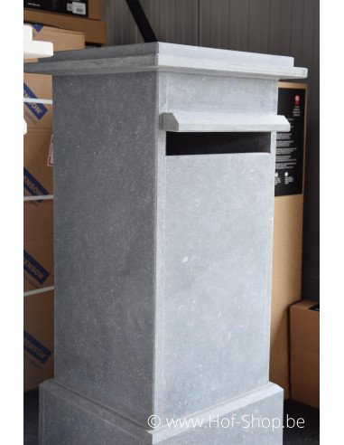 Bilbao - Boîte aux lettres VASP en pierre bleue