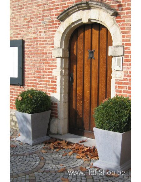 Cone Classic 50 x 35 x 55 cm - Jardinière en pierre bleue