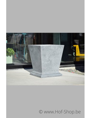Cone Classic 50 x 35 x 55 cm - Jardinière en pierre bleue