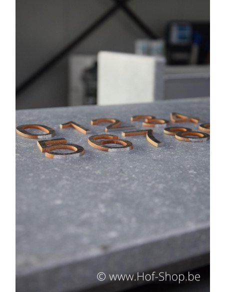 Numéro 1 - acier Corten de 5 cm de haut (Ari)